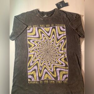 medium hollister graphic tshirt
